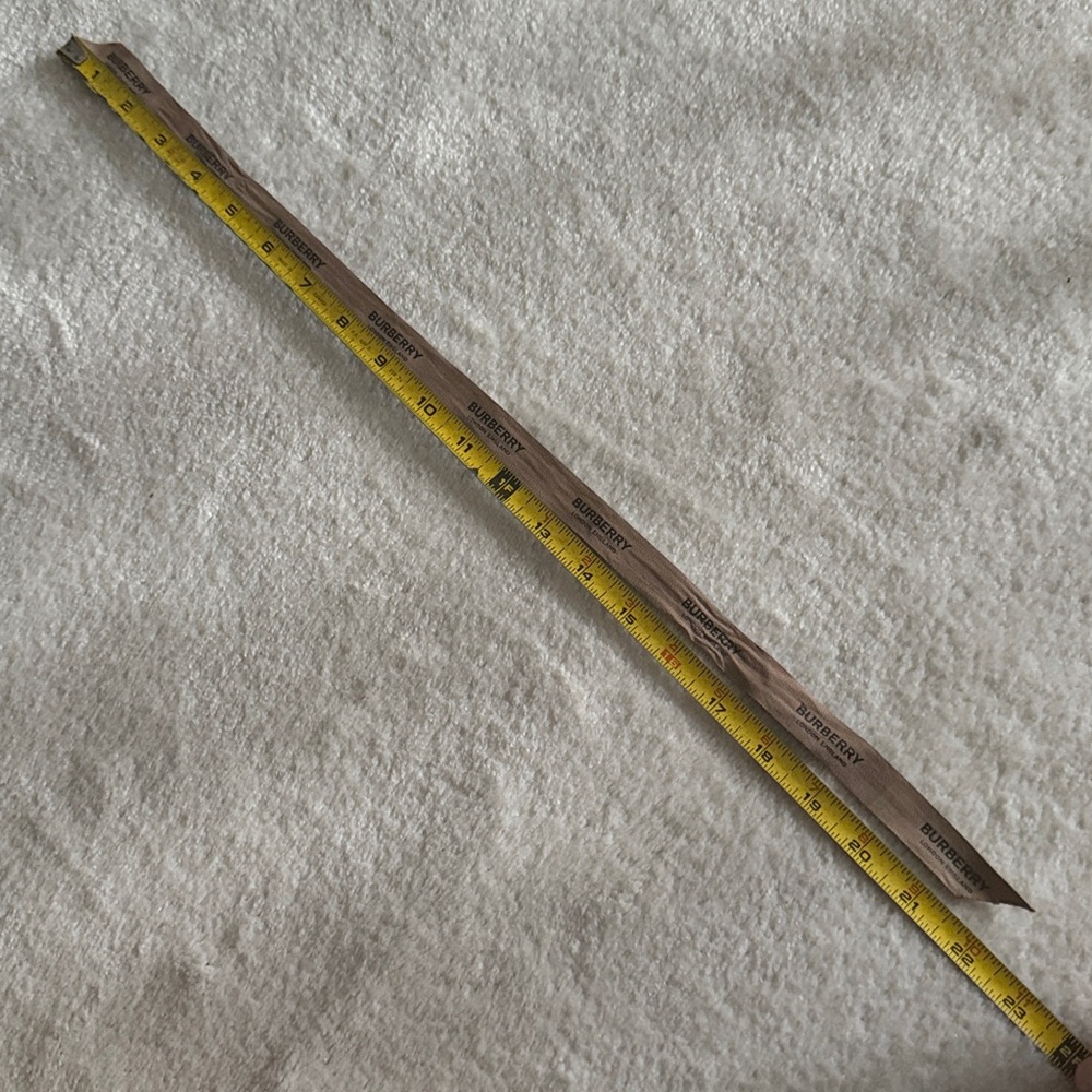 Small Brown Burberry Ribbon - Picture 4 of 5